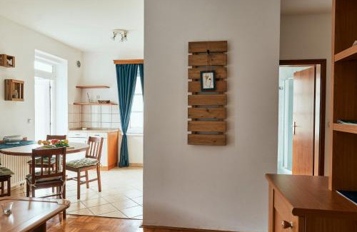 Dolenjske Toplice Hotel | Rooms & Restaurant Ostarija