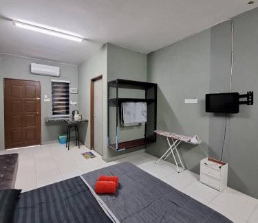Pekan House | ROOMSTAY BIENA SANA