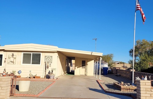 Yuma House | Roomy 2 bedroom home with Az.room. WiFi, Hi-Fi, Air Condition playhouse in Yuma