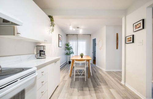 Hochelaga Apartment | Roomy 3-Bed Retreat in the Heart of Montreal!