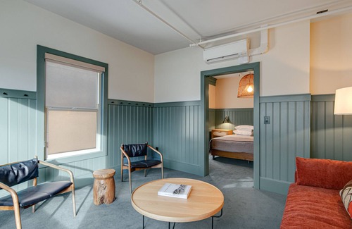Poulsbo Apartment | Roomy, luxe suite at Hotel Scandi with living area & walkable locale