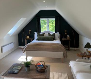 Midhurst House | Roost in Heyshott