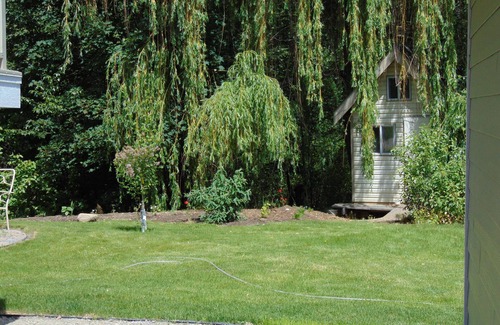 Okanagan-Similkameen Apartment | Roost Quail's Suite in Summerland