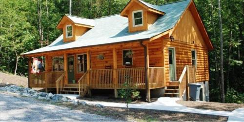 Hendersonville House | Rooster Ridge