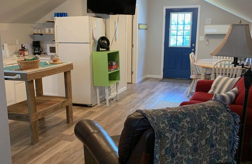 Huntsville Apartment | Rooster's Place