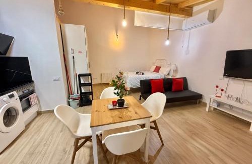 Pozuelo de Alarcon Apartment | Rosa HOME, Casa independiente