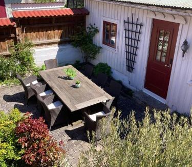 Innerstaden House | Rosa Huset - I hjärtat av Visby