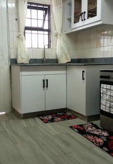 Embakasi House | Rosa Luxury Villa near Jomo Kenyatta International Airport-JKIA