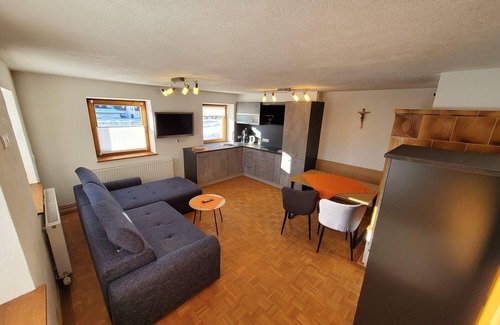 Graen Apartment | Rosa´s Ferienhaus Ferienwohnung Aggenstein