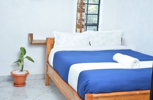 Kutus Bed & Breakfast | RosaBlu Hotel Kutus