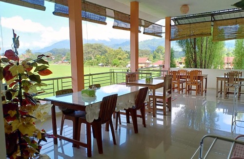 Rantepao House | Rosalina Homestay