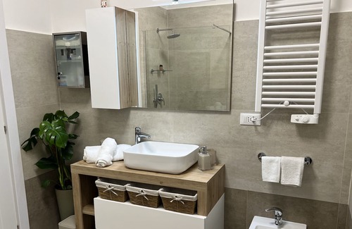 Vedano al Lambro Apartment | Rosanna House Autodromo of Monza