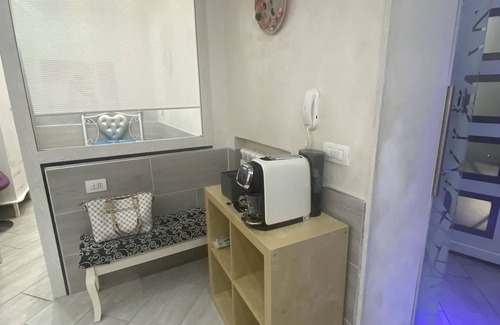 Grumo Nevano Villa | Rosaverde cottage with garden and private parking space. autom. gate. Ground floor