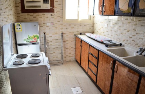 Al-Hamra'a Apartment | Rose Al Hamra