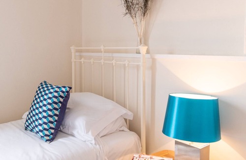 Hinton Charterhouse House | Rose And Crown