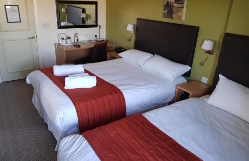 Porthcawl Hotel | Rose And Crown
