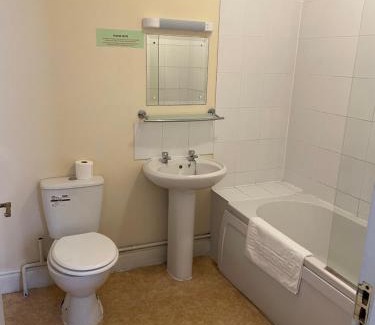 Haverhill Hotel | Rose and Crown Hotel