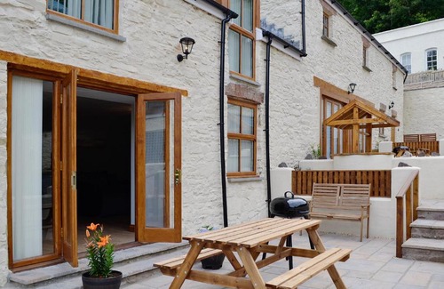 Llanddowror House | Rose Coach House