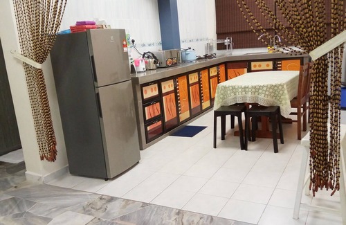 Tanjung Tanah Merah Condo | Rose Condo Cocobay Beach Resort