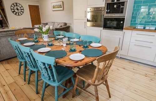 Carlton-in-Cleveland Cottage | Rose Cottage