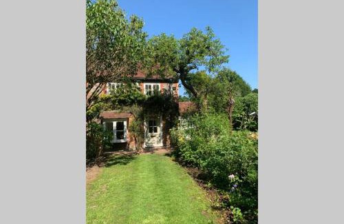 Rowlands Castle House | ROSE COTTAGE