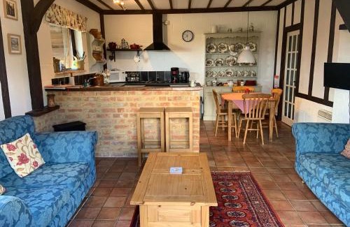 Iden House | Rose Cottage