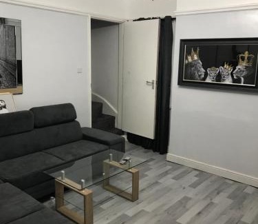 Tipton House | Rose Cottage