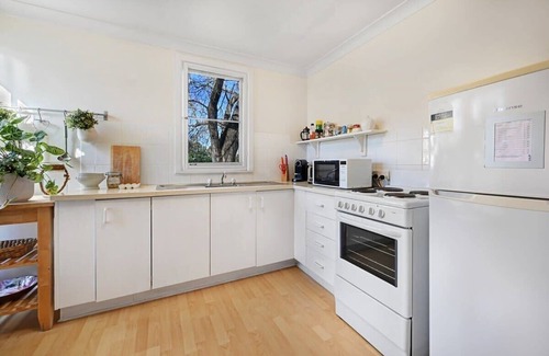 Emu Swamp House | Rose Cottage - Mayfield Vineyard Orange