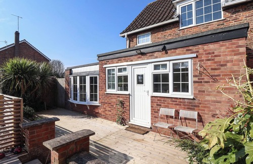 Cottingham House | ROSE COTTAGE, pet friendly, character holiday cottage in Cottingham