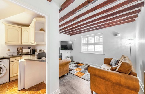 Yarm Cottage | Rose Cottage - UK45971