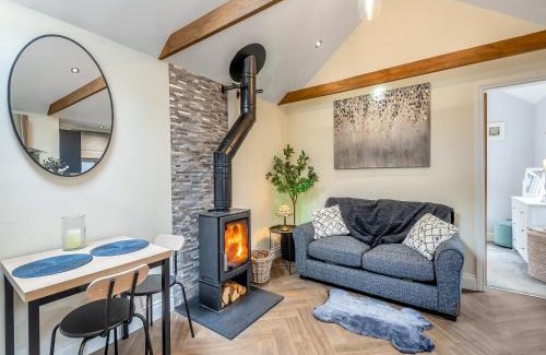 Chipstead House | Rose Cottage - Uk49048