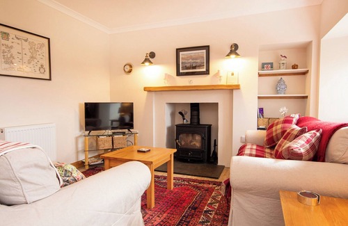 Golspie Cottage | Rose Cottage - UK7677