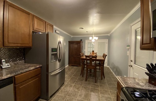 Broken Arrow House | Rose Cottage