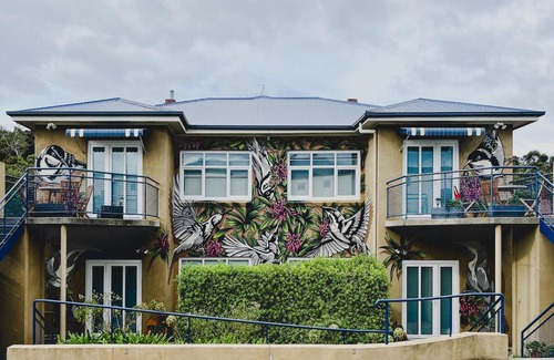 New Town Apartment | Rose Court Apartments "Aristone"