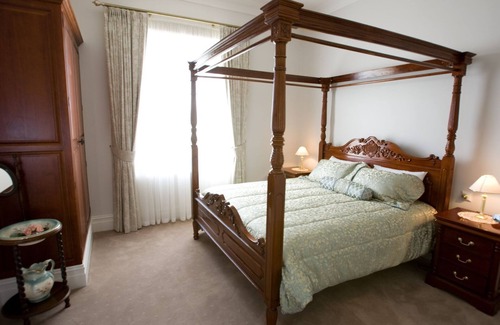 Goolwa Bed & Breakfast | Rose-Eden House at Goolwa
