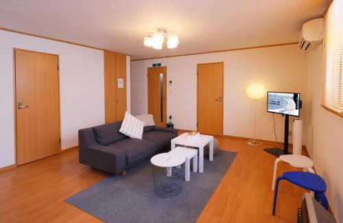 Asahikawa Apartment | Rose Garden