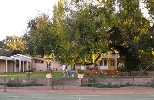 Harrismith Apartment | Rose Garden Manor House