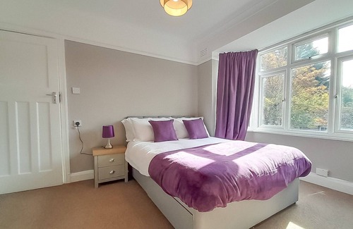 Iffley Apartment | Rose Hill Apartment, Private Bathroom