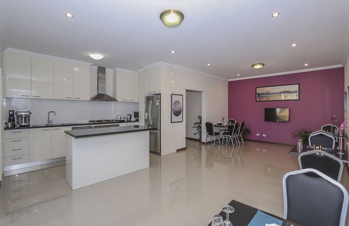 Clarkson Bed & Breakfast | Rose Hotel Clarkson