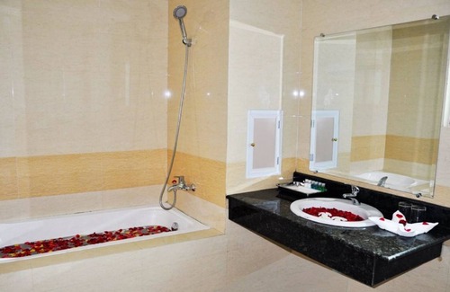 Naypyidaw Hotel | Rose Land Apartment Hotel