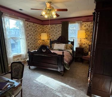 Susanville Bed & Breakfast | Roseberry House Bed and Breakfast