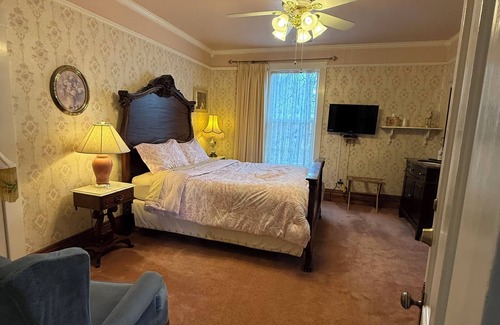 Susanville Bed & Breakfast | Roseberry House Bed & Breakfast