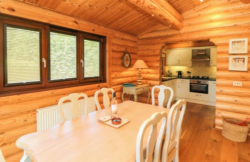 Carlton-in-Cleveland Cottage | Roseberry Lodge 3