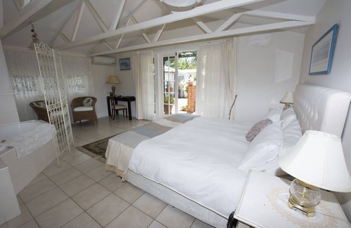 Gooseberry Hill Bed & Breakfast | Rosebridge House Bed & Breakfast Adult Retreat