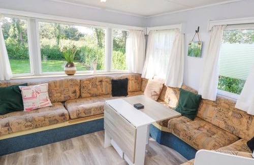 Rosudgeon House | Rosebud Flower Farm Caravan