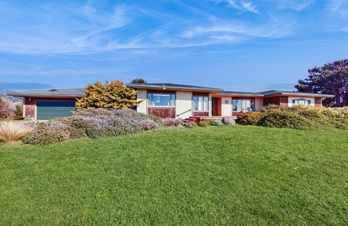 Fort Bragg House | Rosebud