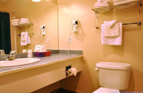 Okanagan-Similkameen Hotel | Rosedale Motel
