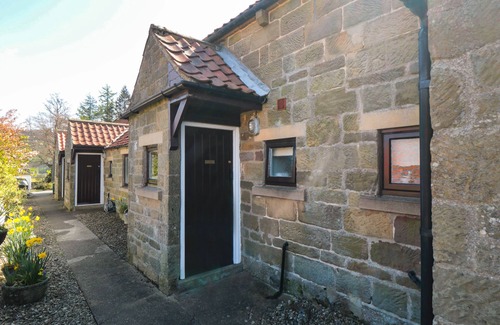 Great Fryup Dale Cottage | ROSEDALE, pet friendly, character holiday cottage in Glaisdale