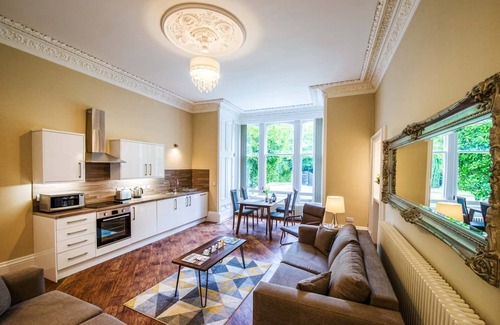 South Galson Apartment | Rosedene Highland House - Emperor Apartment 2