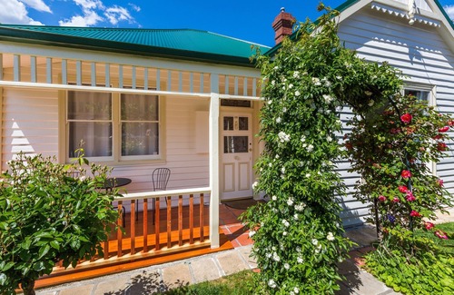 North Hobart House | Rosehaven Cottage